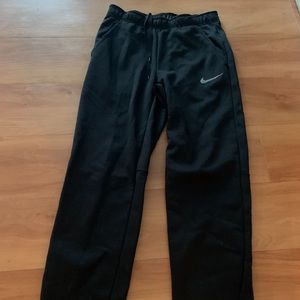 Nike dri fit sweats size small